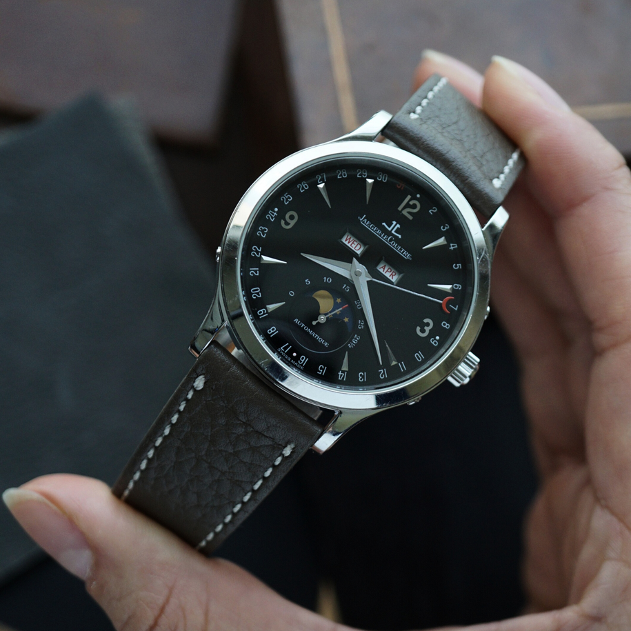 Fabsuisse vintage
Fabsuisse watch
Jaeger LeCoultre master control
Jaeger LeCoultre moon control
Jaeger LeCoultre 140.8.98.S 
Jaeger LeCoultre triple calendar
Jaeger LeCoultre 37mm moon phase