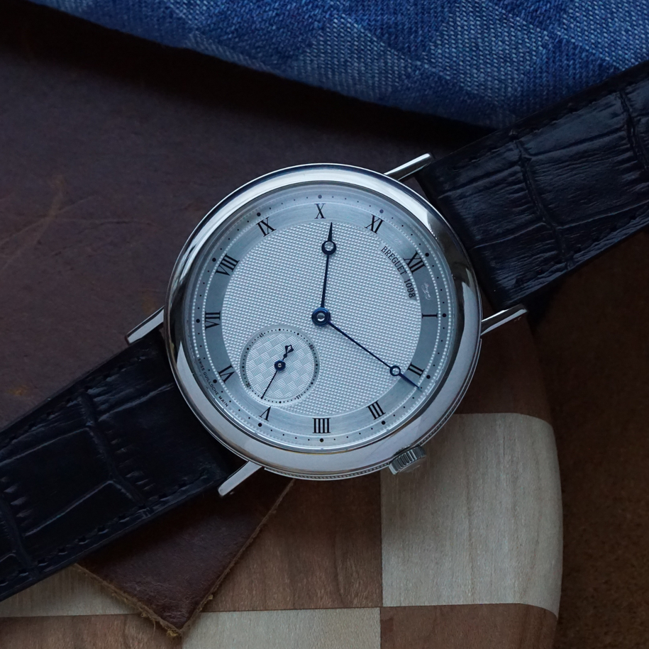 Fabsuisse watch
Fabsuisse vintage
Breguet classique guilloche 5140
Breguet classique women 18k white gold
Breguet classique 5140
Breguet classique 18k white gold
Breguet classique 5140 white gold
Breguet classique 5140 guilloche