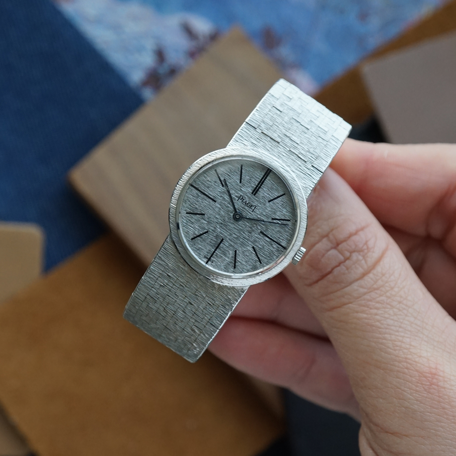 Fabsuisse vintage
Fabsuisse watch
Piaget vintage 1970 
Piaget 18k white gold
Piaget vintage white gold
Piaget bracelet white gold
Piaget 1970s watch
Piaget manual vintage watch
Piaget vintage 18k white gold
Piaget Ultra thin watch
Vintage ultra thin watch
Piaget disco volante watch
Piaget ultra thin watch
Piaget ultra thin vintage watch
Piaget ultra thin vintage watch