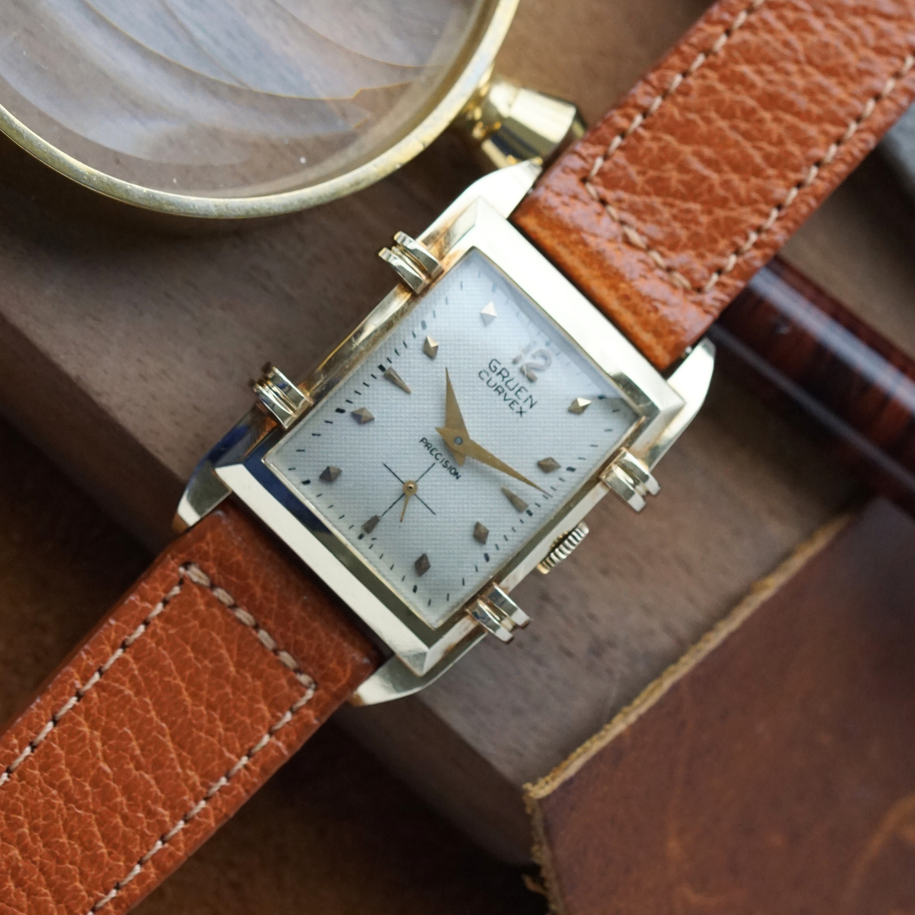 Gruen Vintage Tank 14k Gold 1950s