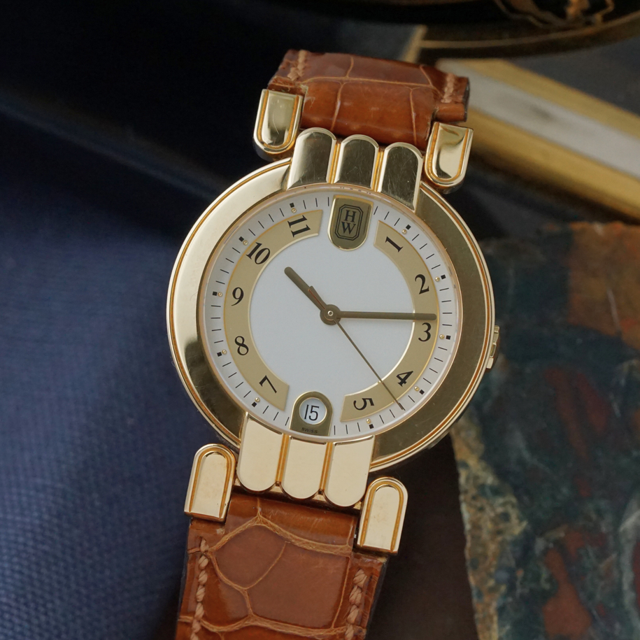 Vintage watch
Fabsuisse vintage
Harry Winston Premier 18k Yellow Gold Automatic Date 34mm 2010
Harry Winston triple arch premier yellow gold Harry Winston automatic watch
Harry Winston Premier watch
Harry Winston premier automatic gold watch