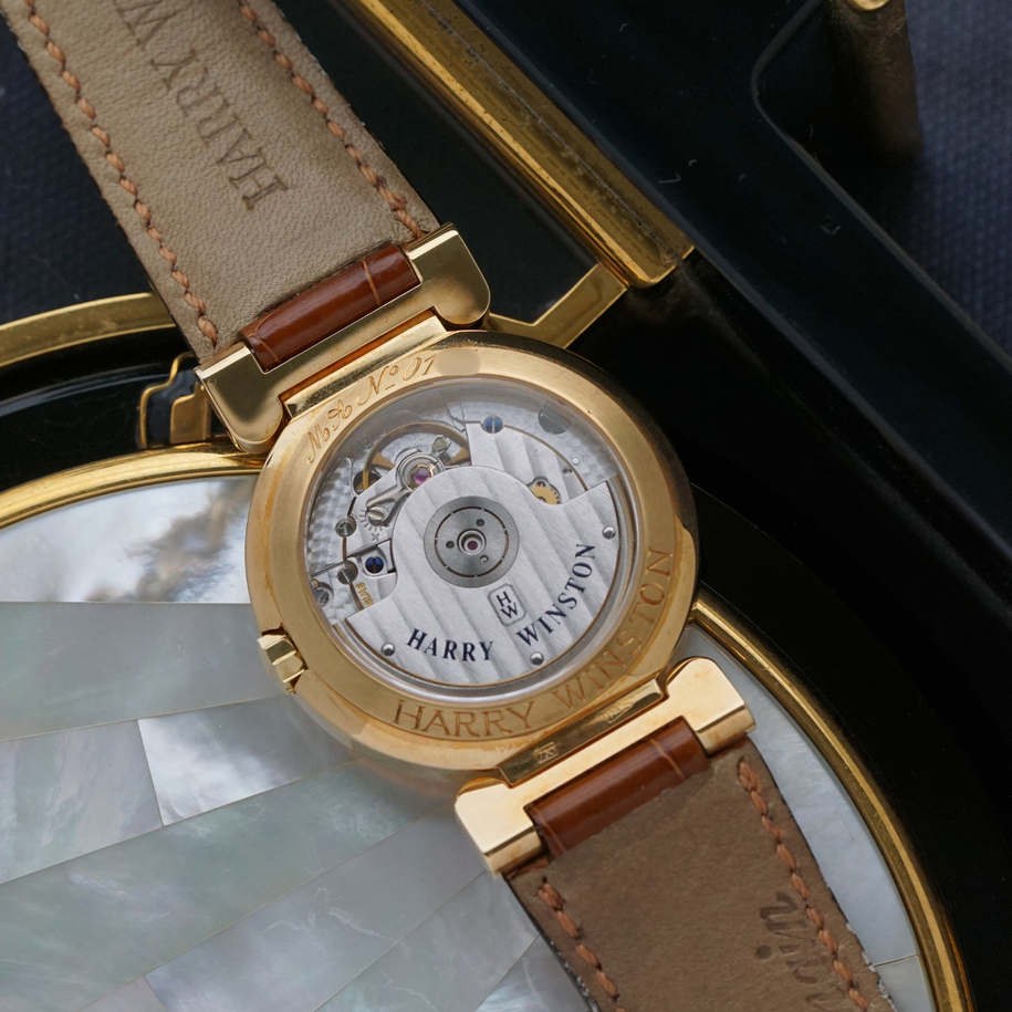 Vintage watch
Fabsuisse vintage
Harry Winston Premier 18k Yellow Gold Automatic Date 34mm 2010
Harry Winston triple arch premier yellow gold Harry Winston automatic watch
Harry Winston Premier watch
Harry Winston premier automatic gold watch