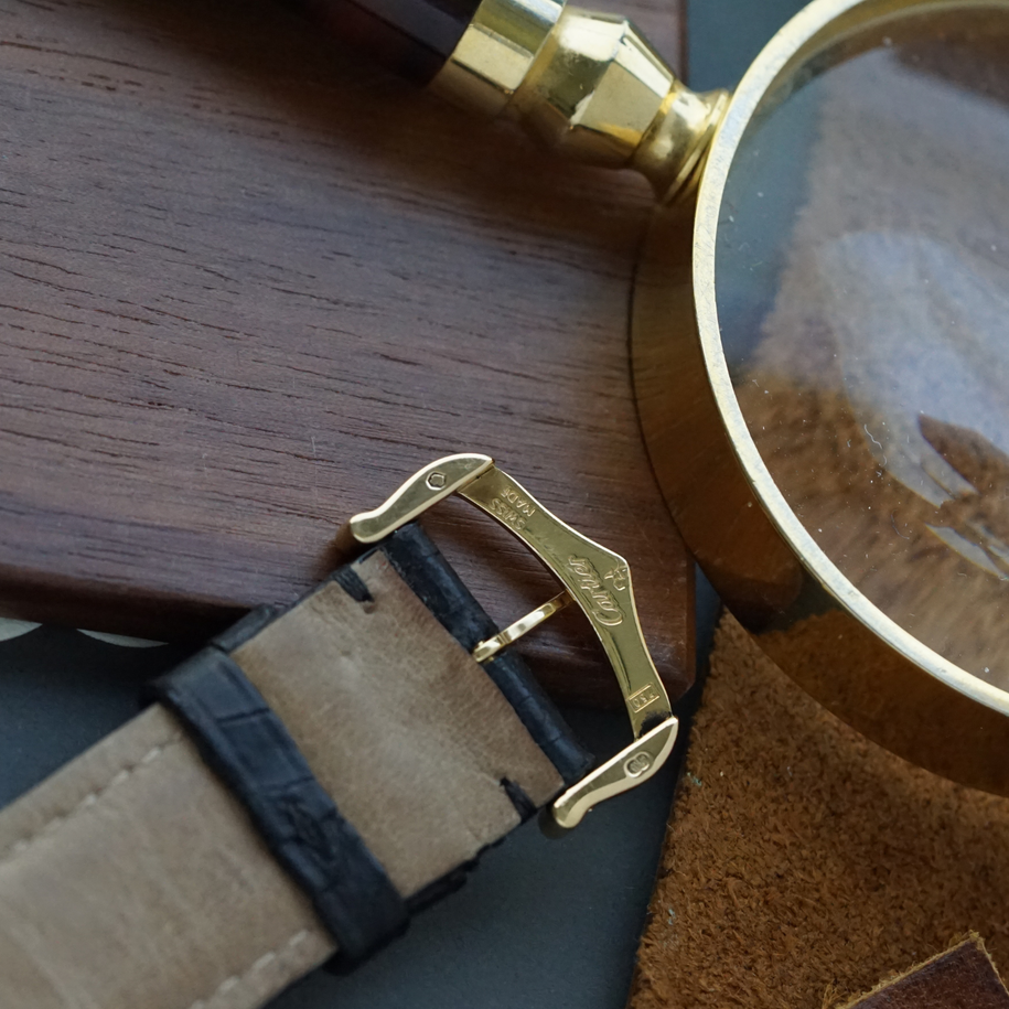 Fabsuisse watch
Fabsuisse vintage
Cartier watch
Cartier Tank guilloche large
Cartier tank Française large gold
Cartier tank Française large 
Cartier tank francaise 18k yellow gold 
Cartier large gold watch
Cartier gold watch
Cartier tank Française
Cartier 1840
Cartier tf yellow gold
Cartier 18k yellow gold watch
Cartier gold watch
Cartier women
Cartier tank francaise small
Cartier tf 1840
Cartier tf 28mm
Cartier tf women