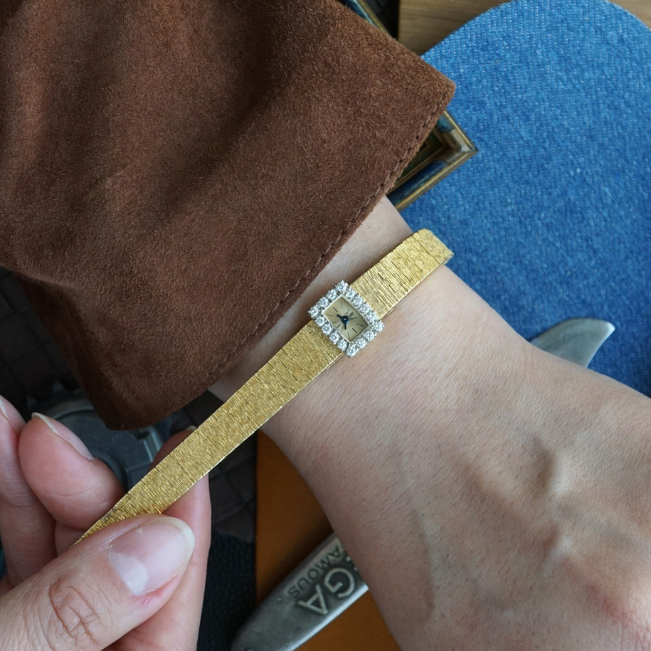 Piaget Ladies Tiny Diamond Yellow Gold Bracelet Watch 1970s