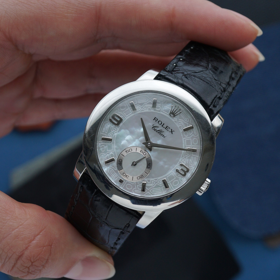 Rolex Cellini Platinum Mother of Pearl 5240 Manual 2000s
