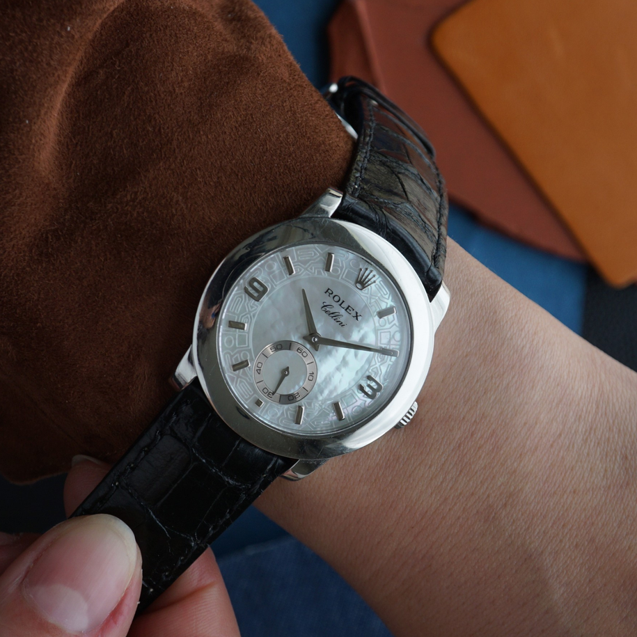 Rolex Cellini 5240 Platinum Mother of Pearl