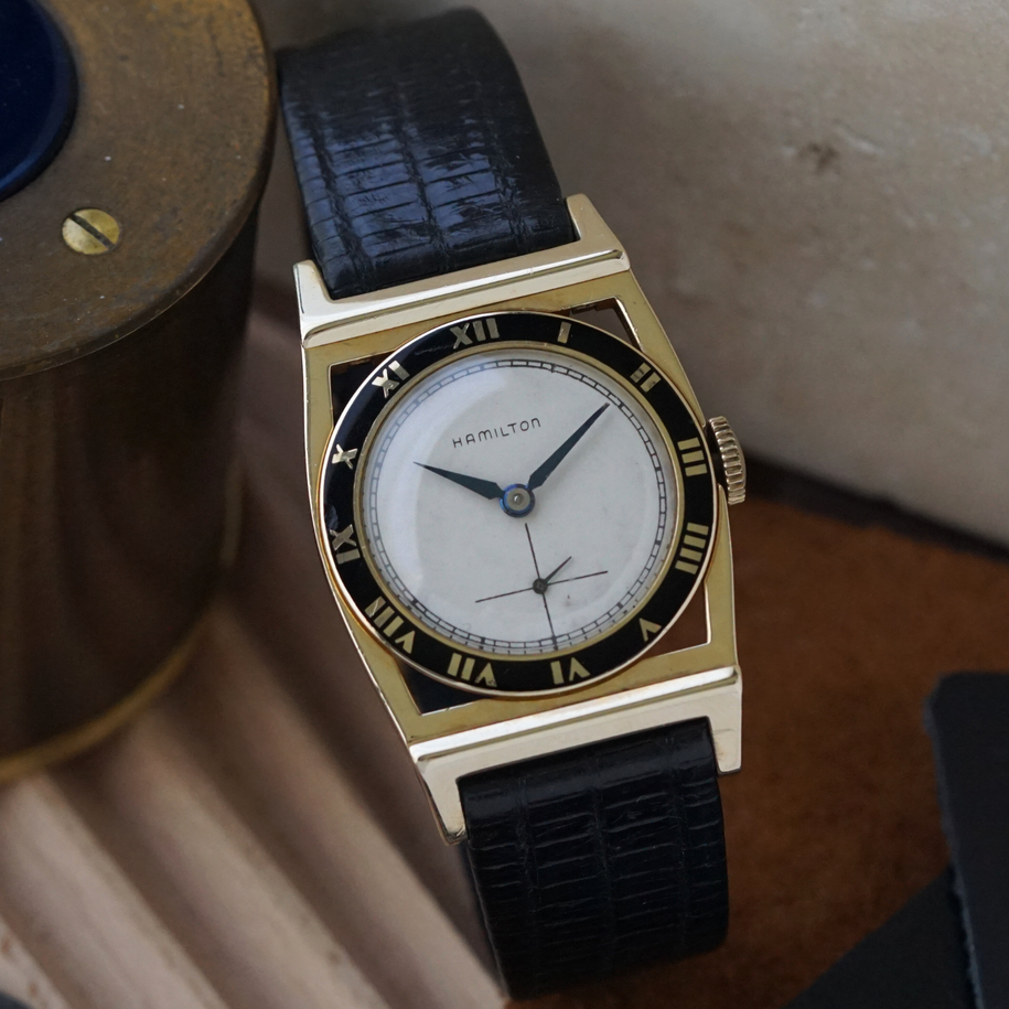 Hamilton 1940s Piping Rock Black Enamel 14k Yellow Gold