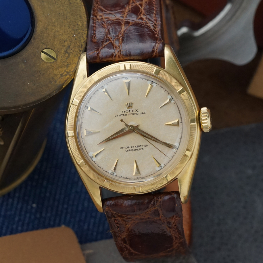 Rolex 1952-53 Oyster Perpetual Bubbleback 6085 Automatic 18k Yellow Gold