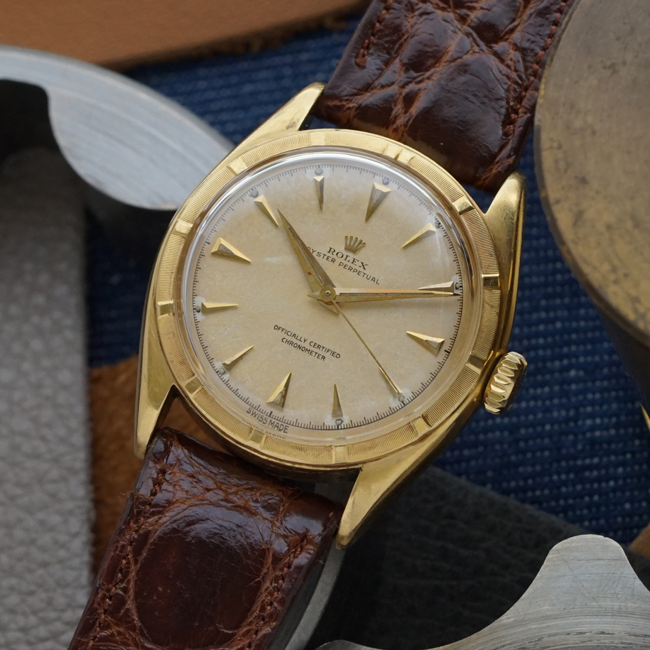 Rolex 1952-53 Oyster Perpetual Bubbleback 6085 Automatic 18k Yellow Gold