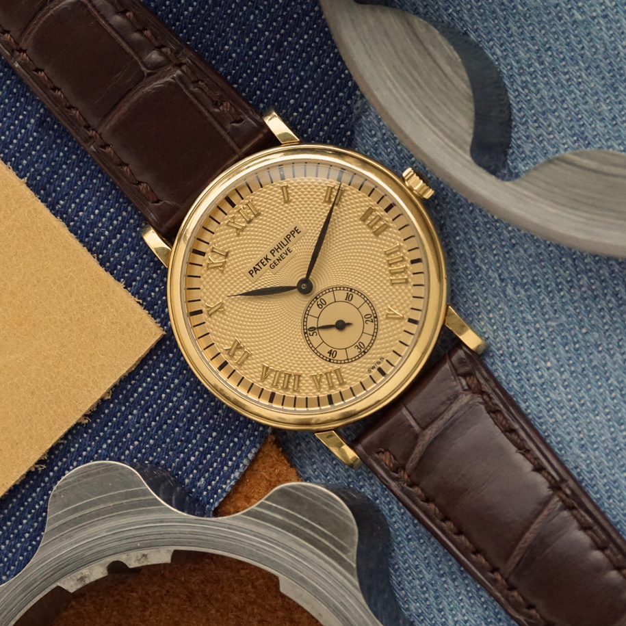 Patek Philippe Calatrava 5022J Guilloche 18k Yellow Gold 32mm Manual Wind 2000s