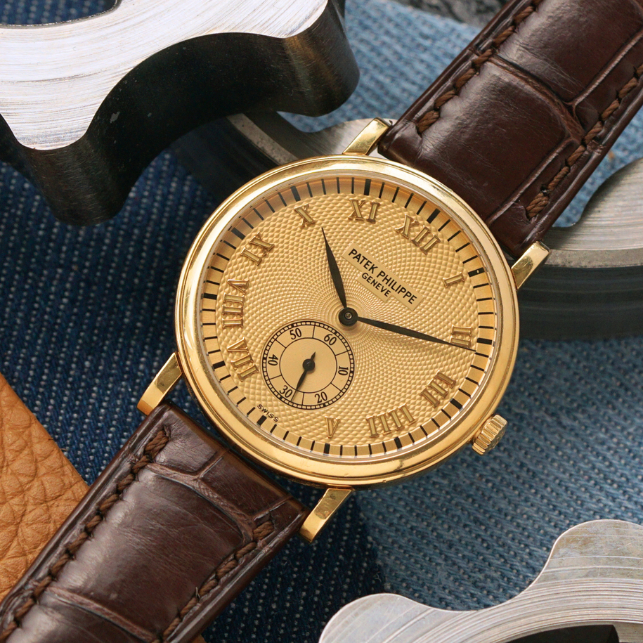 Patek Philippe Calatrava 5022J Guilloche 18k Yellow Gold 32mm Manual Wind 2000s