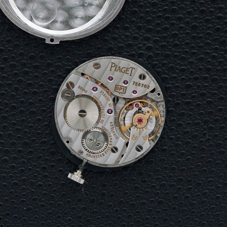 Piaget 1970s Onyx Diamond 9802D Belt Buckle 18k White Gold