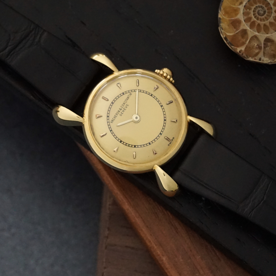 Vacheron Constantin Vintage Mini Teardrop Lug Watch 18k Yellow Gold 1940s 1950s