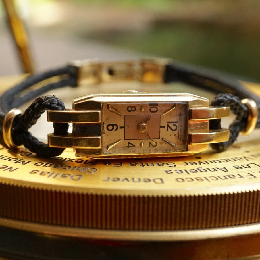 Fabsuisse watch
Fabsuisse vintage
Jaeger lecoultre vintage
Vintage lecoutlre 
JLC vintage 
JLC women
Lecoultre women
Lecoultre dress watch
JLC dress watch
1930 watch