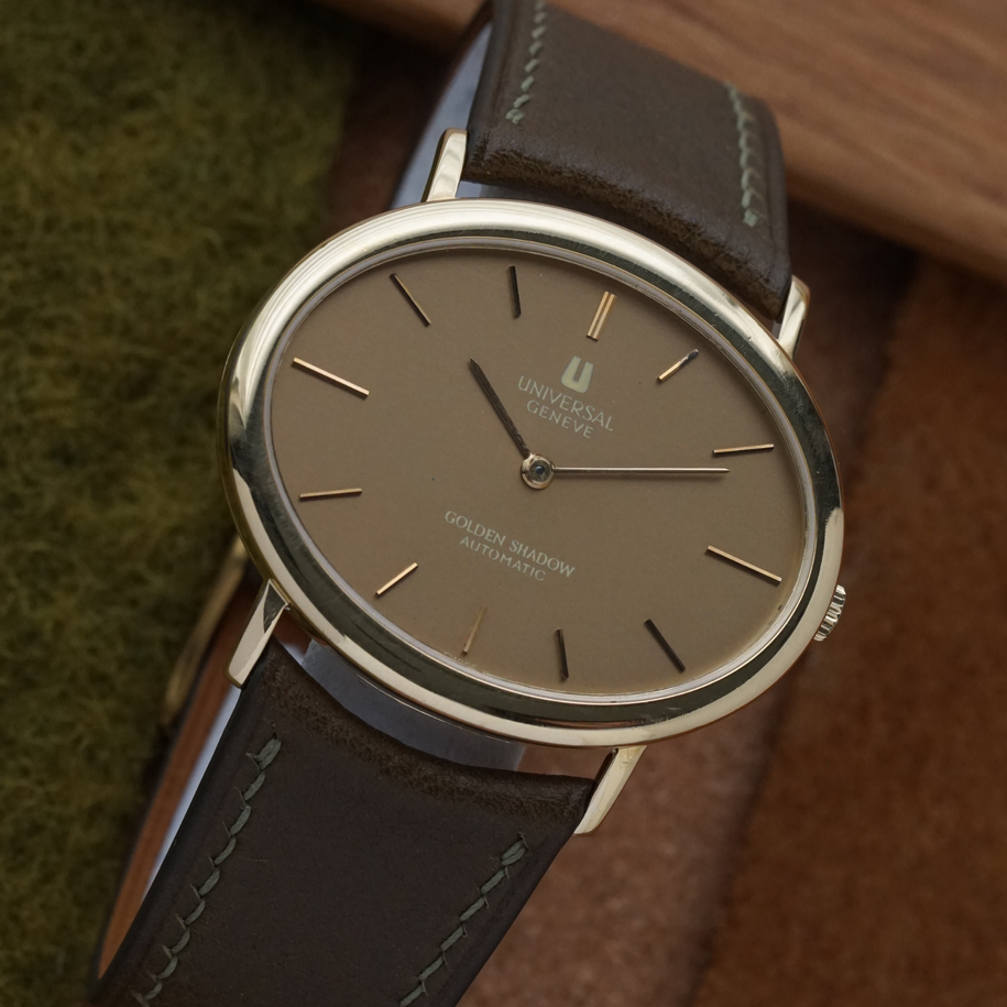 Universal Geneve Golden Shadow 18K Gold Automatic Oval Dress Watch 1970s