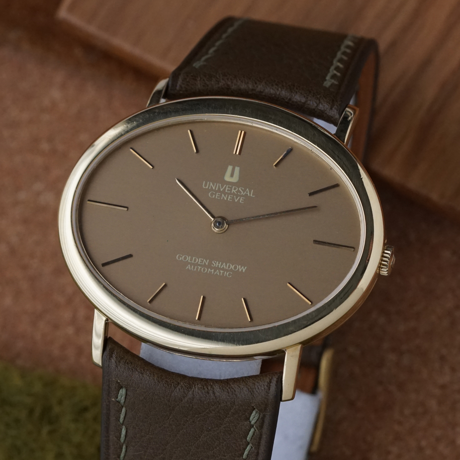 Universal Geneve Golden Shadow 18K Gold Automatic Oval Dress Watch 1970s