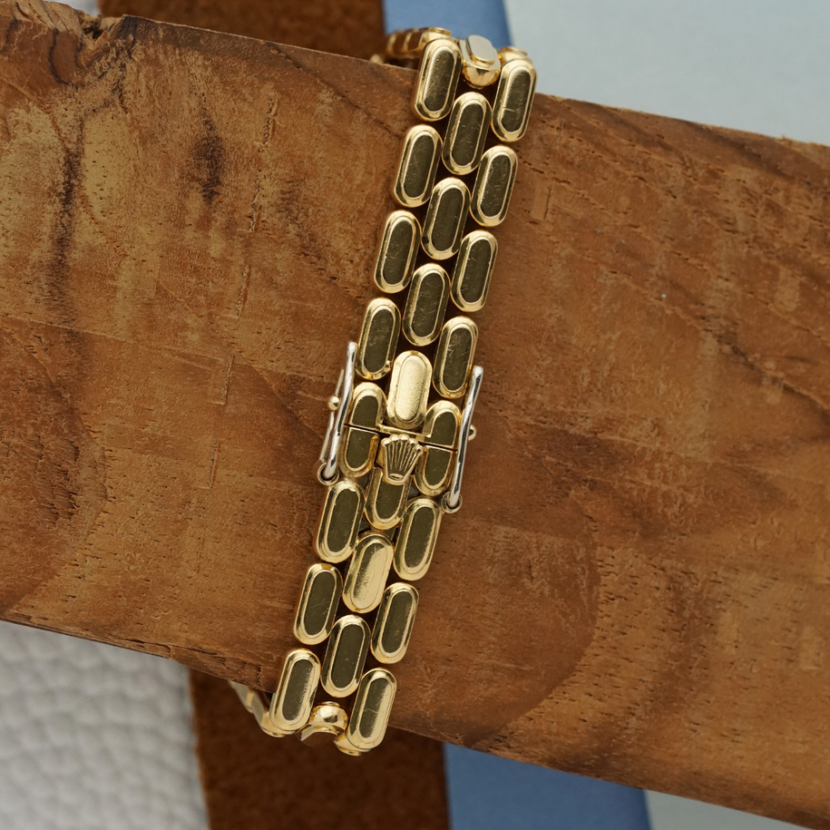 Rolex Cellini Ref. 2505 18K Yellow Gold Diamond Bezel Bracelet Watch