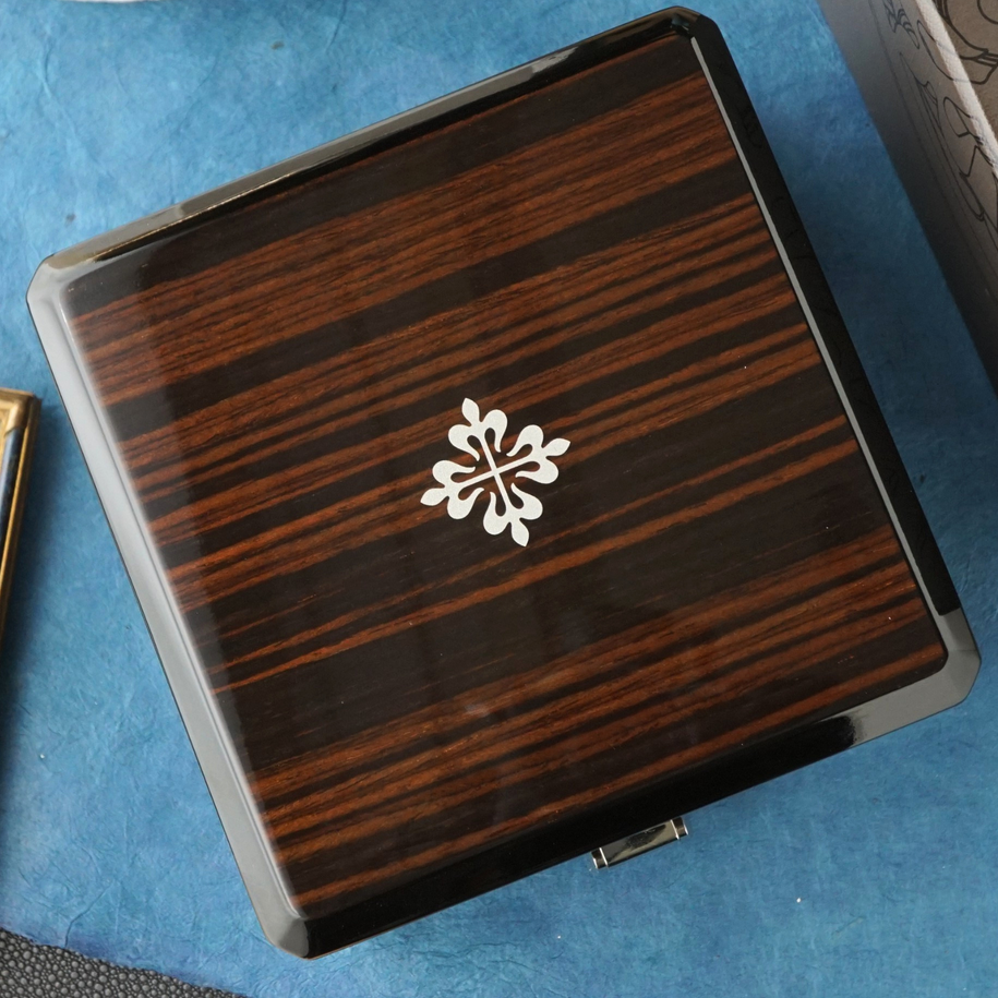 Patek Philippe Nautilus 18k White Gold Cufflinks Ref. 205.9057G-001 Box Set