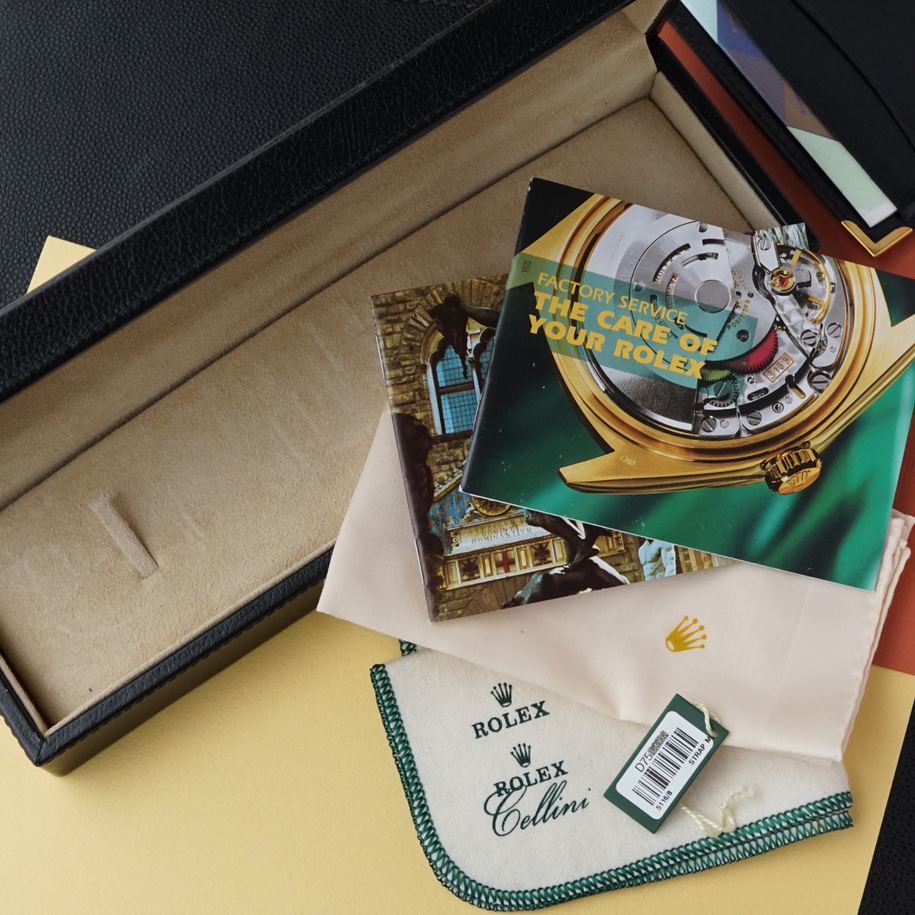Rolex Cellini 5116 18k Yellow Gold Complete 2005