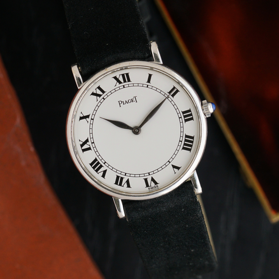 Vintage Piaget Ref. 9015 18k White Gold Manual Wind 27mm, Circa 1970s