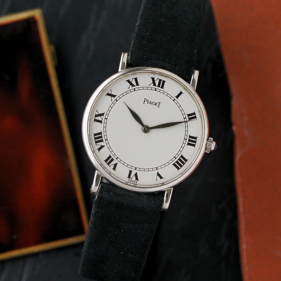 Vintage Piaget Ref. 9015 18k White Gold Manual Wind 27mm, Circa 1970s