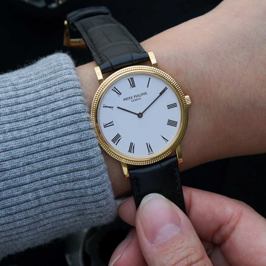 Patek Philippe Calatrava 5120J 18k Yellow Gold 35mm Automatic 2004 Papers