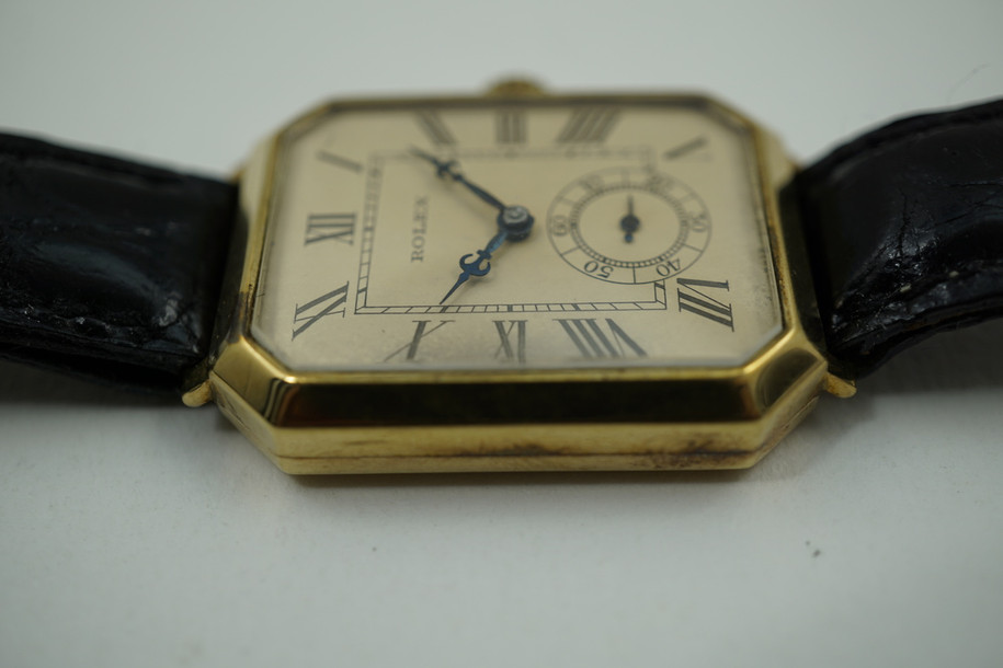 ROLEX RECTANGLE WRISTWATCH 