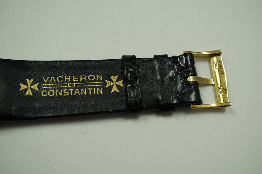 Vacheron Constantin octagon wristwatch 18k yellow gold dates 1970-80's mint original for sale houston fabsuisse