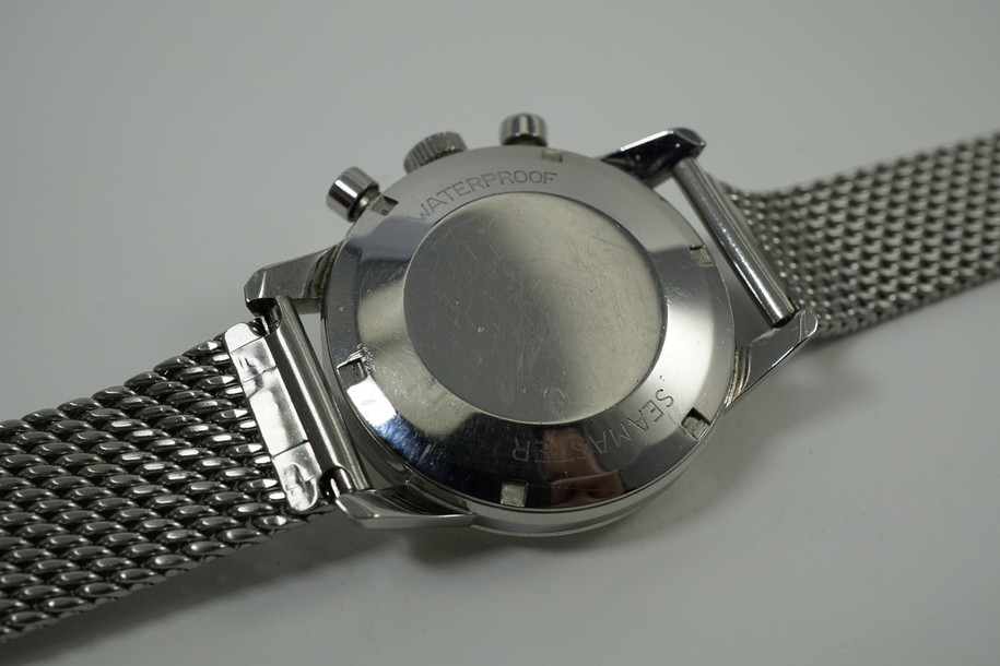 Omega 105.004 SeaMaster chronograph stainless steel mint Dates 1964 pre owned for sale houston fabsuisse