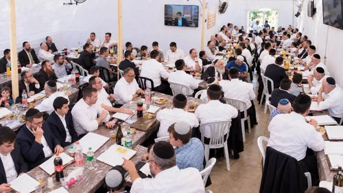 Chol Hamoed Simchas Beis Hashoeiva Breakfast