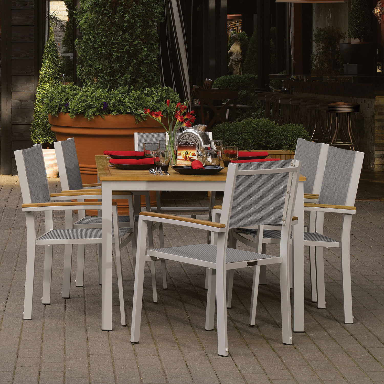 Travira 7-Piece Rectangular 63" Dining Set