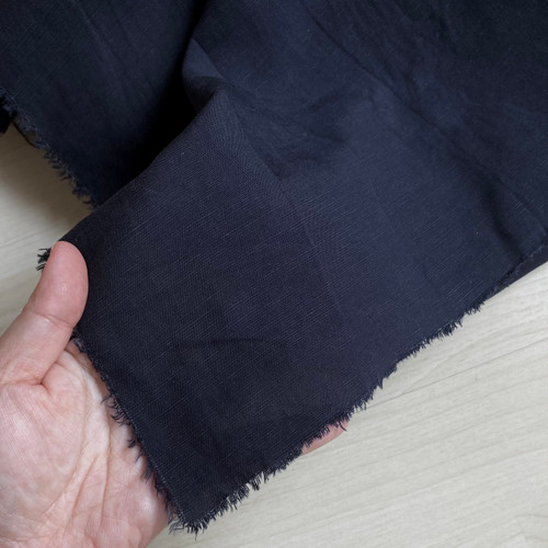 194gsm deep navy tencel linen, by metre