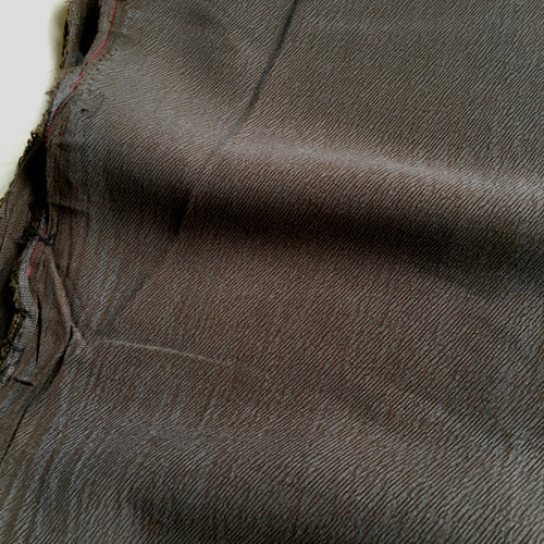 170gsm viscose tencel twill crepe dark bronze, last 1.75m