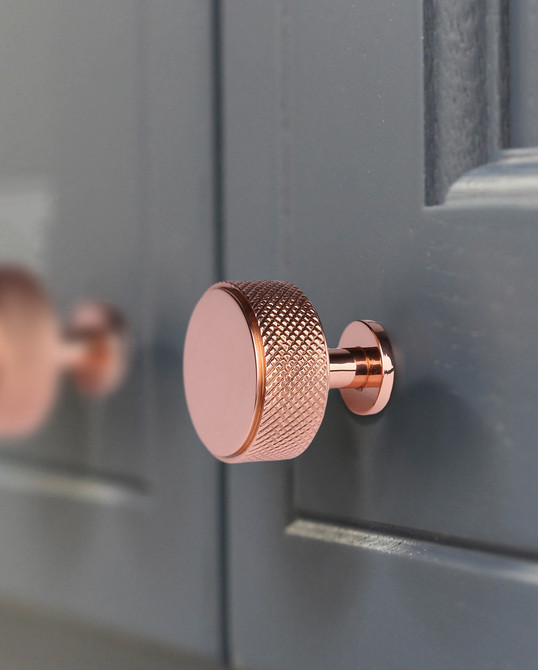 Knurled Knob With Stem - Polished Copper