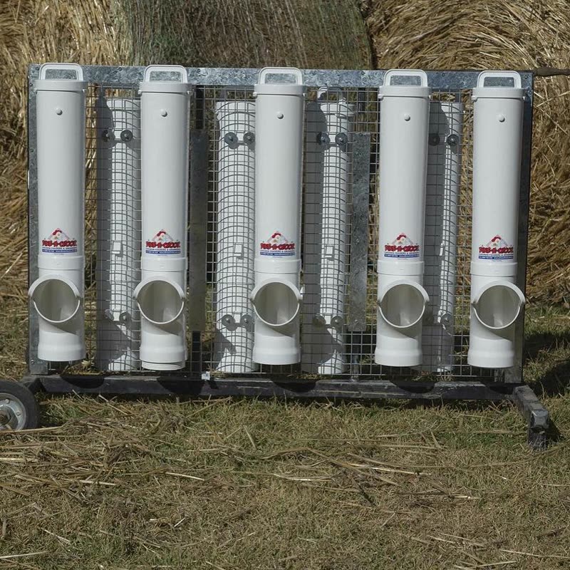 Dine-A-Chook customer photo: Ultimate dine a chook set up. 9 feeders on a custom made mobile