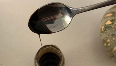 Should You Feed Your Chickens Molasses?