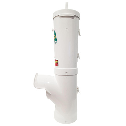 Dine a Chook Chicken Feeders come with an exclusive rain hood to keep feed dry and built in mounting hooks. Dine a Chook Chicken Feeders come with an exclusive rain hood to keep feed dry and built in mounting hooks.