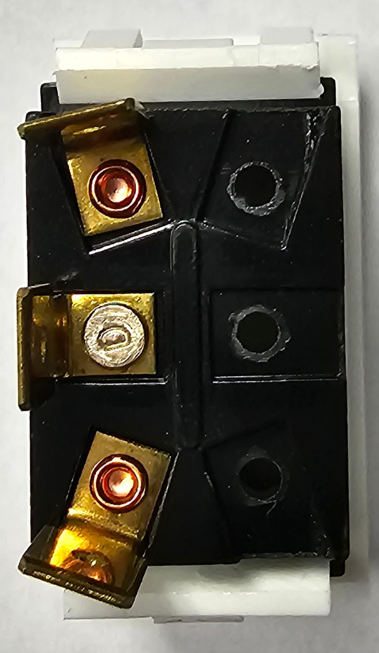 TIGC516SWHNWH Carling Rocker Switch, OnOffOn, White, Quick Connect