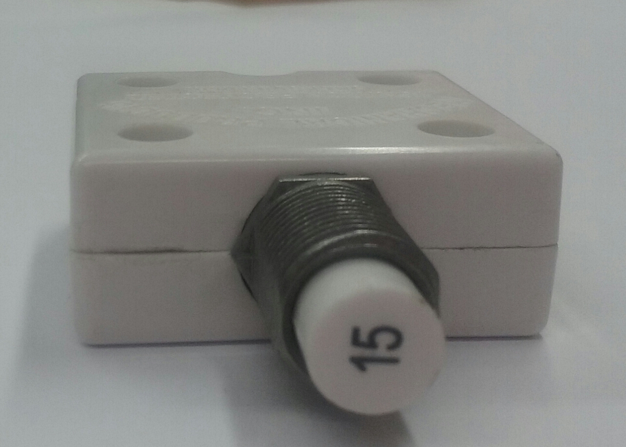 1600082150 Push to Reset Circuit Breaker, 15 Amps, Screw Terminals