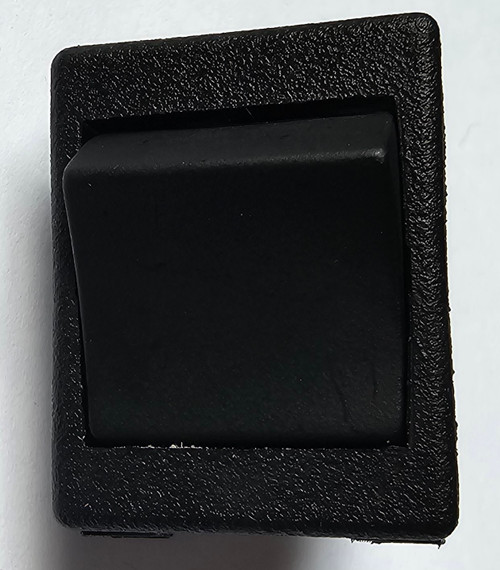 【OnOFF】DMP BLACK SQUARE QUATTR4 Black Square Mid Size On Off Rocker Switch,