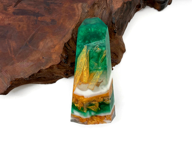 Emerald Crystal Point