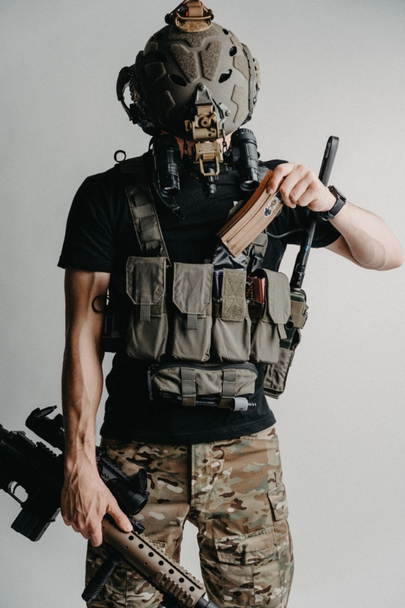 ONWARD RESEARCH RECCE RIG チェストリグ M81 - daterightstuff.com