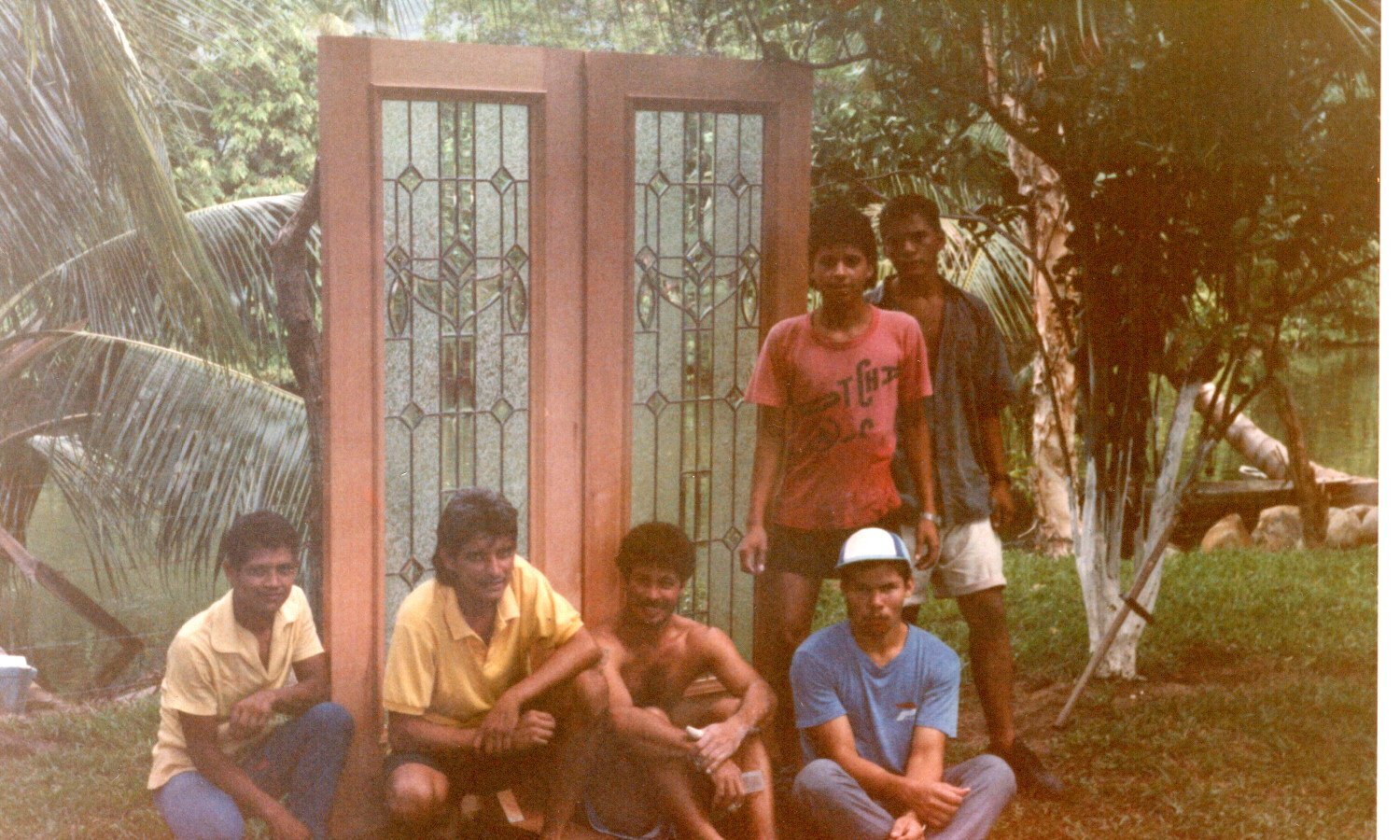 Early mahogany workshop and door production in Honduras
