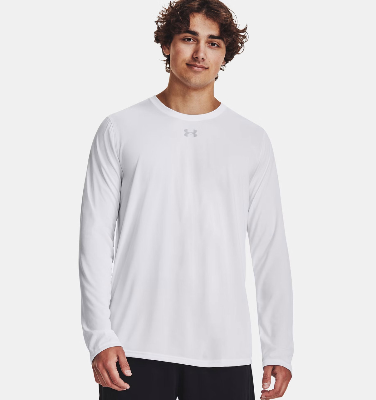 ABOUTアバウトMEN'S TECH T-SHIRT WARM UP 白　L Under Armour 1376843 Men's Team Tech Long-Sleeve T-Shirt