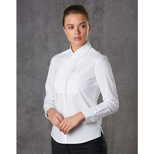 M8192 WoMens Stretch Tuck Front Long Sleeve Shirt