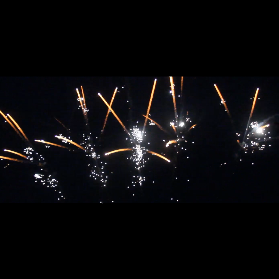 CAKE - 25 SHOT FAN CRACKLE CROSSETTES