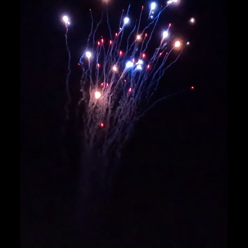 CAKE - 50 SHOT RED TAIL HOWL TO BLUE RAIN