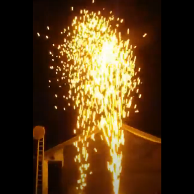 COLOR FOUNTAIN - 1 SEC 10M YELLOW W/ 2M E-MATCH 1/1