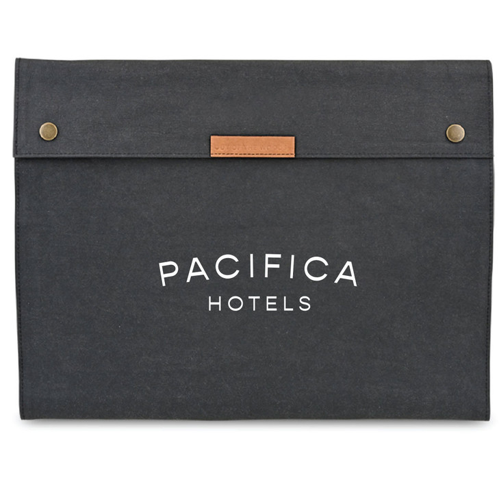 Pacifica Out of The Woods® Tech Folio (CM)
