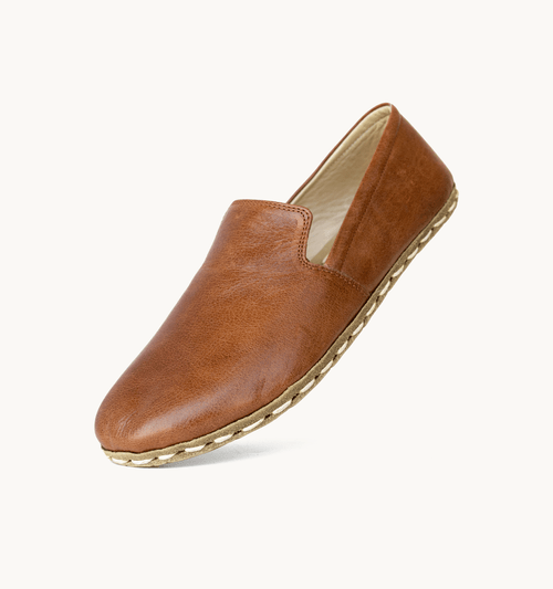 Russet Antique Barefoot Leather Loafer